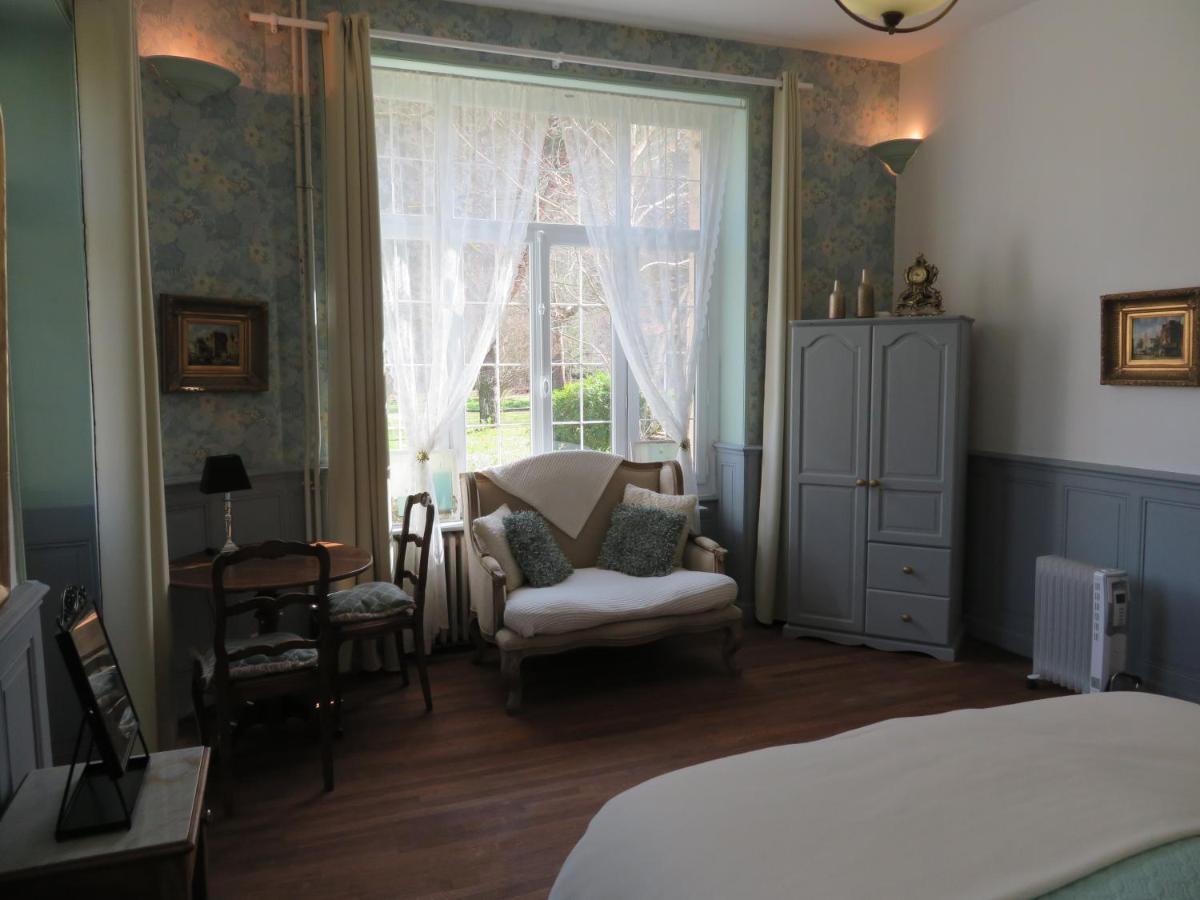 Chambres D'Hotes Chateau De Viviez Exterior foto